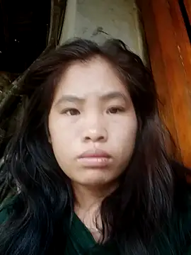 Snapshot of Luyen004 chatting on 23, 9, 2025 Luyen004 online show from 23, 9, 2025