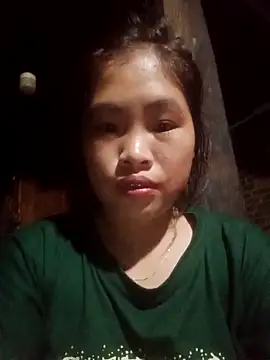 Snapshot of Luyen004 chatting on 24, 9, 2025 Luyen004 online show from 24, 9, 2025