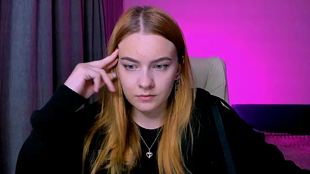 Snapshot of red__dizzy chatting on 14, 9, 2025 red dizzy online show from 14, 9, 2025