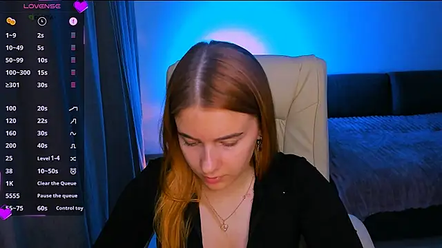 Snapshot of red__dizzy chatting on 17, 9, 2025 red dizzy online show from 17, 9, 2025