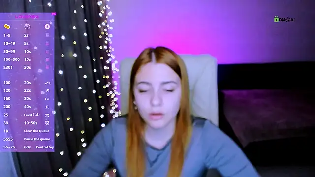 Snapshot of red__dizzy chatting on 30, 10, 2025 red dizzy online show from 30, 10, 2025