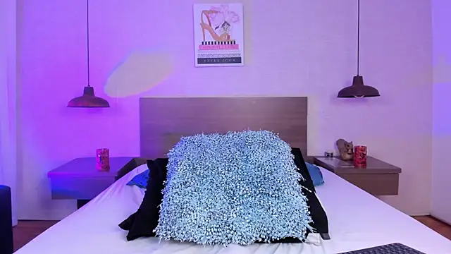 cloehill  online show from 27, 10, 2025