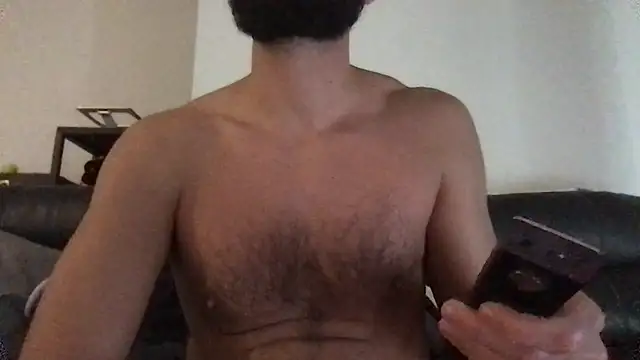 Snapshot of flambeur93 chatting on 22, 11, 2025 flambeur93 online show from 22, 11, 2025