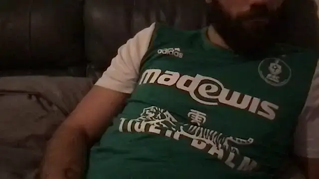 Snapshot of flambeur93 chatting on 29, 11, 2025 flambeur93 online show from 29, 11, 2025