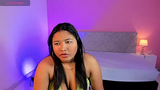 JulietEmber45 online show from 23, 9, 2025