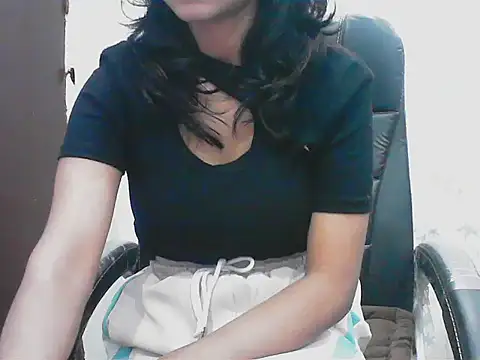 Snapshot of short_girl_ chatting on 27, 2, 2026 short girl online show from 27, 2, 2026