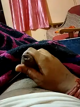 Snapshot of monarani5986 chatting on 4, 11, 2025 monarani5986 online show from 4, 11, 2025