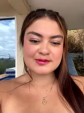 ItsKari online show from 22, 9, 2025