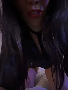 Snapshot of Nicol_X chatting on 4, 11, 2025 Nicol X online show from 4, 11, 2025