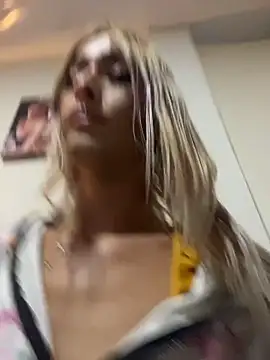 Snapshot of danny_1hotcute chatting on 2, 4, 2026 danny 1hotcute online show from 2, 4, 2026