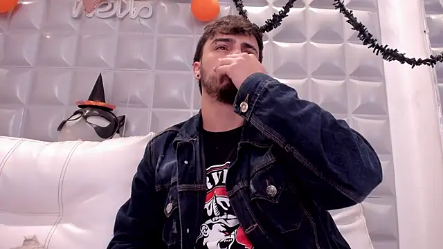 Jack Daniel   online show from 28, 10, 2025