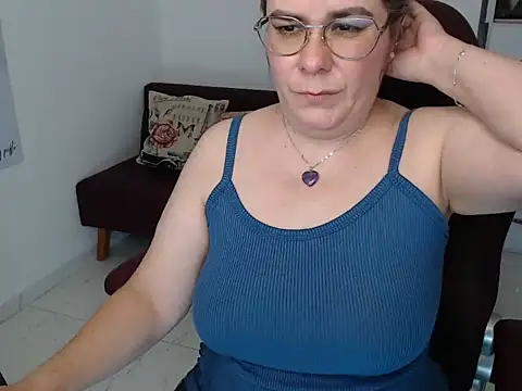 Sofy Hande online show from 10, 10, 2025