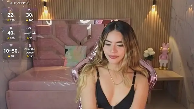 Snapshot of lilith4_s chatting on 23, 2, 2026 lilith4 s online show from 23, 2, 2026