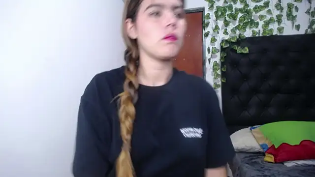 isabel 09 online show from 10, 10, 2025