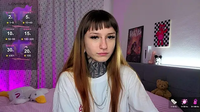 LilithPoison online show from 17, 12, 2025