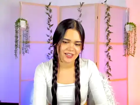 ElaMoon  online show from 13, 3, 2026