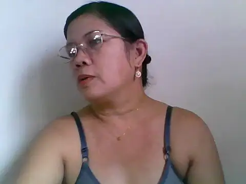 Snapshot of asian_bhebs1 chatting on 18, 10, 2025 asian bhebs1 online show from 18, 10, 2025