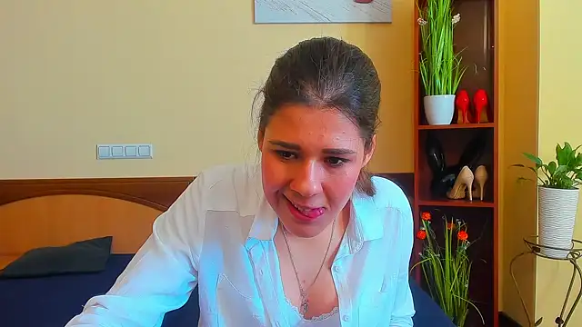 Snapshot of Joannia chatting on 22, 9, 2025 Joannia online show from 22, 9, 2025