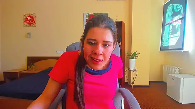 Snapshot of Joannia chatting on 28, 9, 2025 Joannia online show from 28, 9, 2025