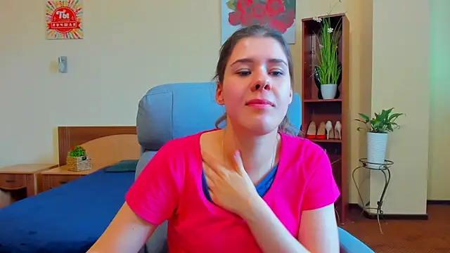 Snapshot of Joannia chatting on 6, 10, 2025 Joannia online show from 6, 10, 2025