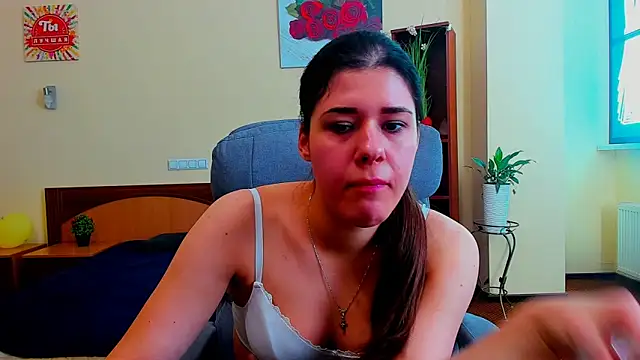 Snapshot of Joannia chatting on 14, 11, 2025 Joannia online show from 14, 11, 2025