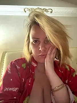 Piccolamonella29 online show from 23, 11, 2025