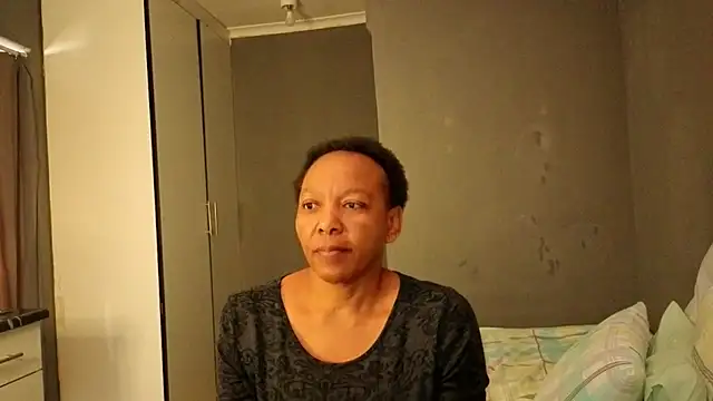 Lillyan N online show from 7, 11, 2025