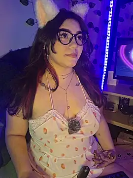 MegXo online show from 22, 10, 2025