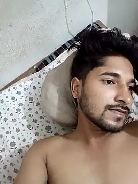 Snapshot of abhishekk_desiboy99 chatting on 17, 9, 2025 abhishekk desiboy99 online show from 17, 9, 2025