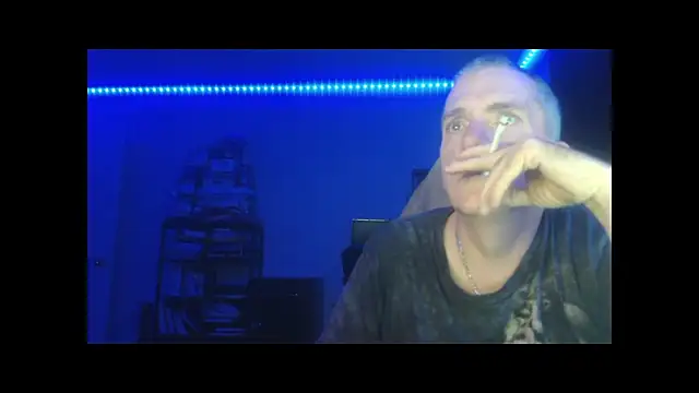 Snapshot of Sex_and_loves chatting on 23, 10, 2025 Sex and loves online show from 23, 10, 2025