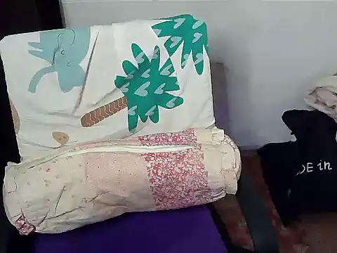 Snapshot of SexyCathy03 chatting on 8, 10, 2025 SexyCathy03 online show from 8, 10, 2025