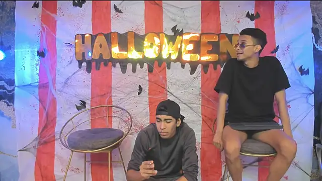 Juicy Creww online show from 14, 10, 2025