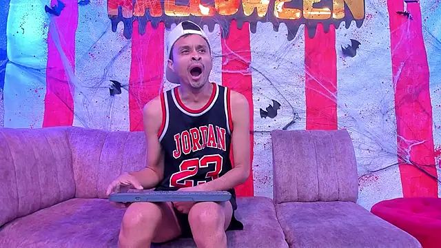 Juicy Creww online show from 25, 10, 2025