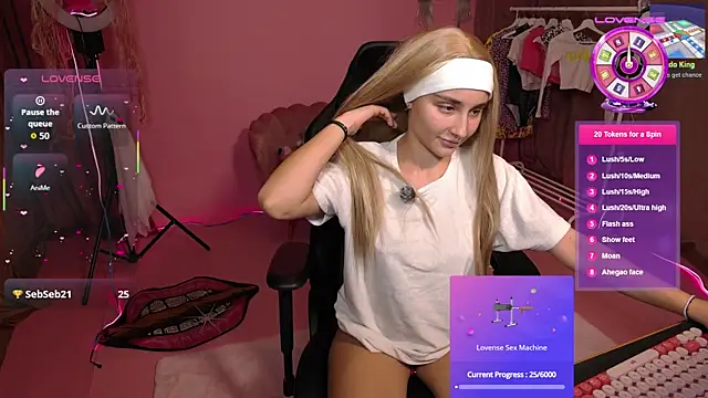 Snapshot of kaylaxsweet chatting on 3, 11, 2025 kaylaxsweet online show from 3, 11, 2025