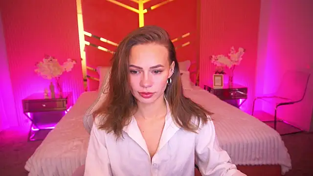 ShyySiren online show from 1, 11, 2025