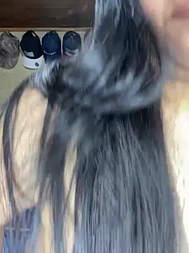 Snapshot of babyjuly19 chatting on 8, 11, 2025 babyjuly19 online show from 8, 11, 2025