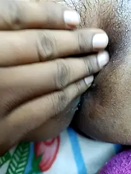 Romantic couple89 online show from 11, 11, 2025