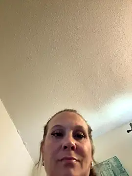 Snapshot of Ariasweetaspie chatting on 1, 10, 2025 Ariasweetaspie online show from 1, 10, 2025