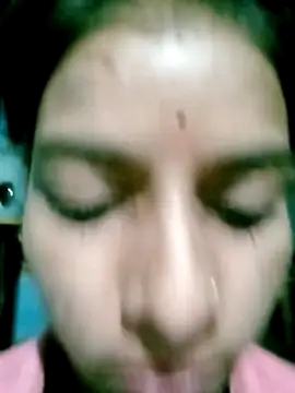 Snapshot of Hot_eras68484 chatting on 22, 9, 2025 Hot eras68484 online show from 22, 9, 2025