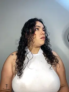 krisstenSantos online show from 27, 10, 2025