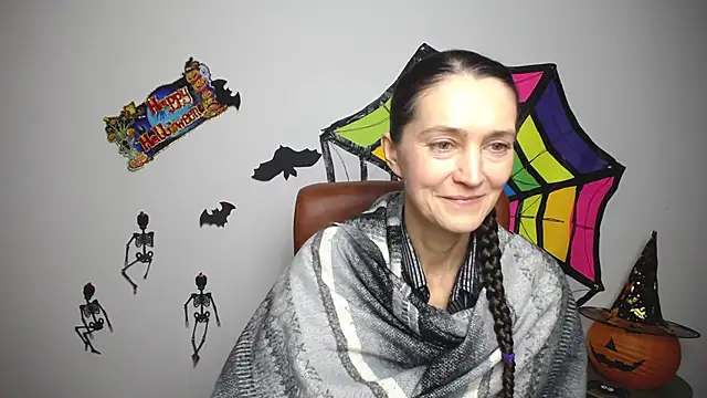 Snapshot of TayaFinch chatting on 1, 11, 2025 TayaFinch online show from 1, 11, 2025