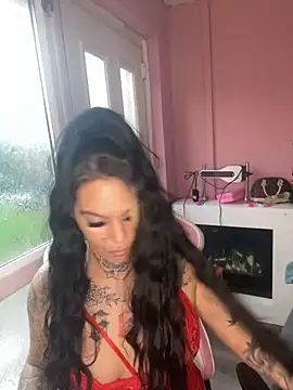 Snapshot of DIRTY_PAISLEY_X chatting on 11, 11, 2025 DIRTY PAISLEY X online show from 11, 11, 2025