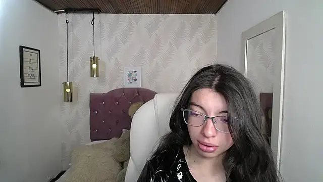 alllyson  online show from 17, 12, 2025