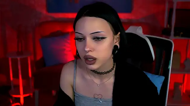 Snapshot of MiaCain chatting on 19, 9, 2025 MiaCain online show from 19, 9, 2025