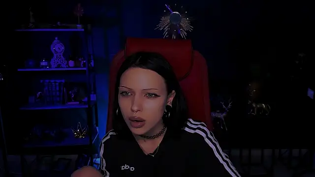 Snapshot of MiaCain chatting on 30, 9, 2025 MiaCain online show from 30, 9, 2025