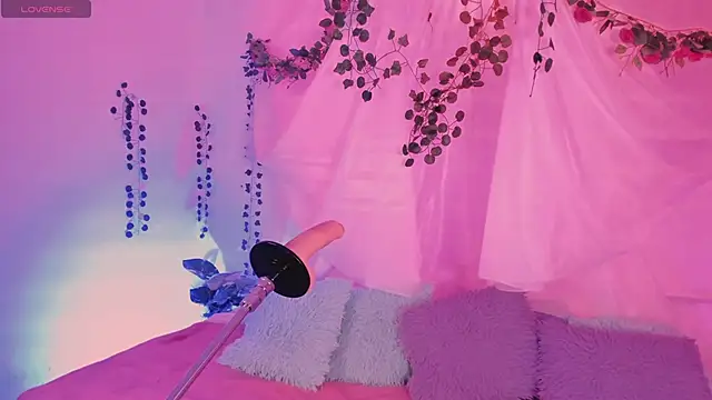 chubbyZoe online show from 6, 11, 2025