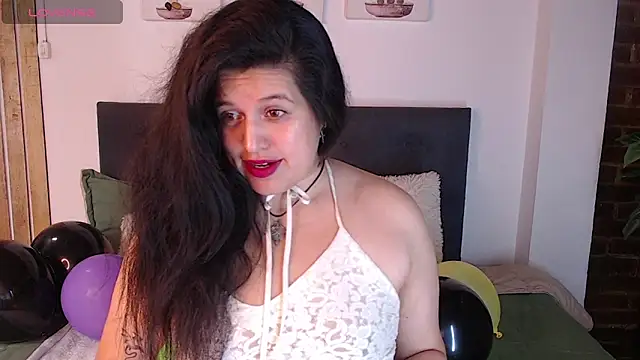 Andrea secret  online show from 21, 11, 2025