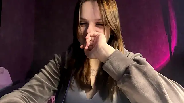 Vickypiki online show from 26, 9, 2025