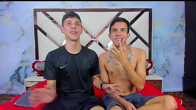 Snapshot of Boysof_love chatting on 17, 9, 2025 Boysof love online show from 17, 9, 2025