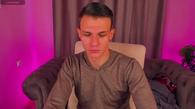 AdamGold01 online show from 23, 9, 2025
